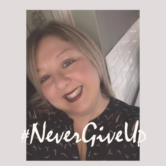 Meet your Posher, Amy - Picture 1 of 1